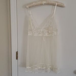 Ivory VS Bridal Lingerie